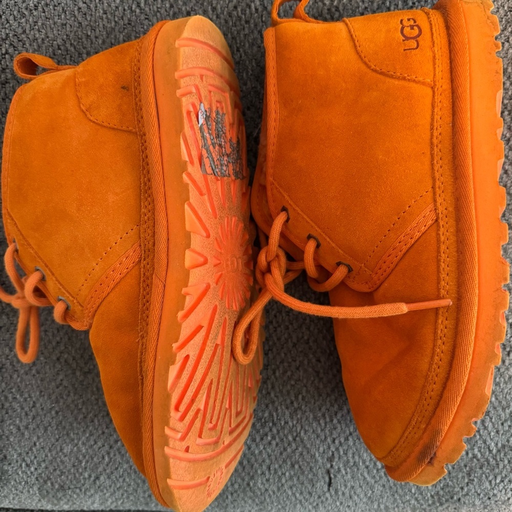 UGG‎ Neumel Boots In Orange Suede - Picture 5 of 9